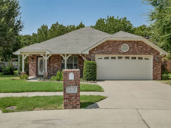 1030 Roberts Bend Ct, Granbury, TX 76048
