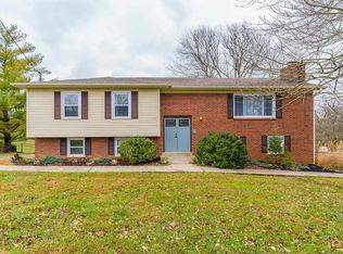 110 Pleasant Ridge Dr, Richmond, KY 40475