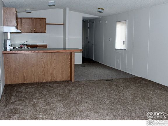 5th image of 208 Larch Dr