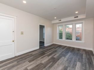 1925 W Montrose Ave #3B, Chicago, IL 60613