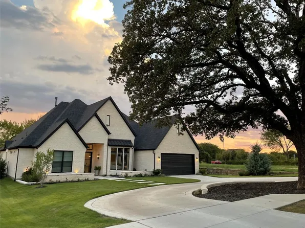 7904 Turner Dr, Fort Worth, TX 76182