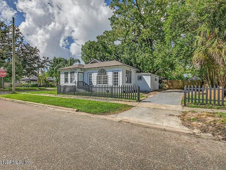 2963 Remington St — Photo 30