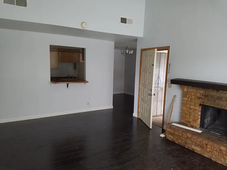 2961 Country Manor Ln #128 — Photo 12