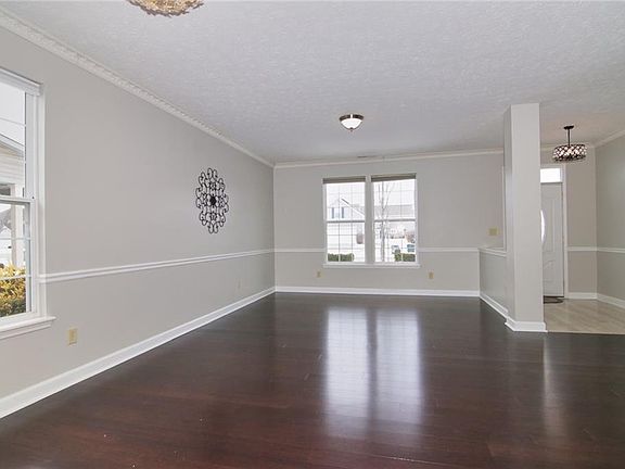 4th image of 6199 N Woodhaven Dr