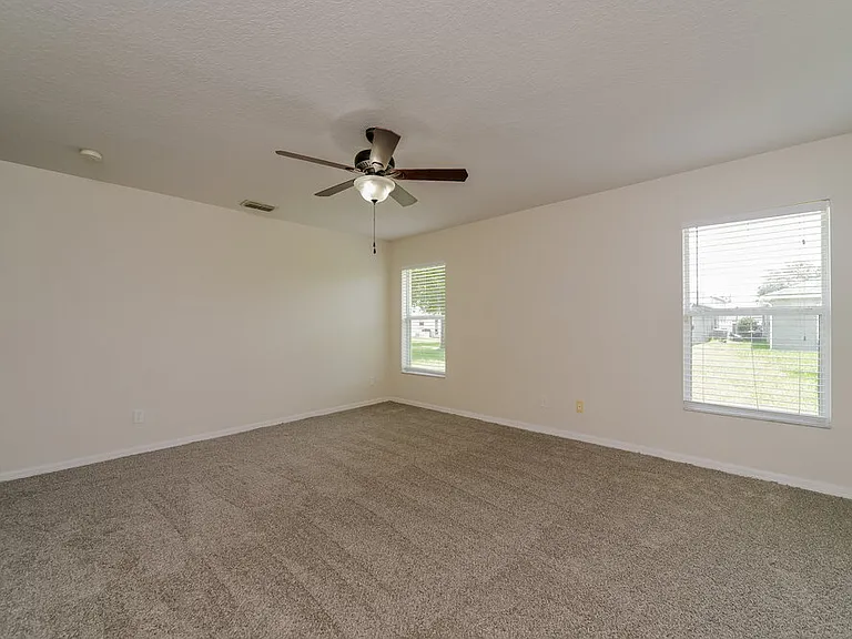 735 Windrose Dr — Photo 10