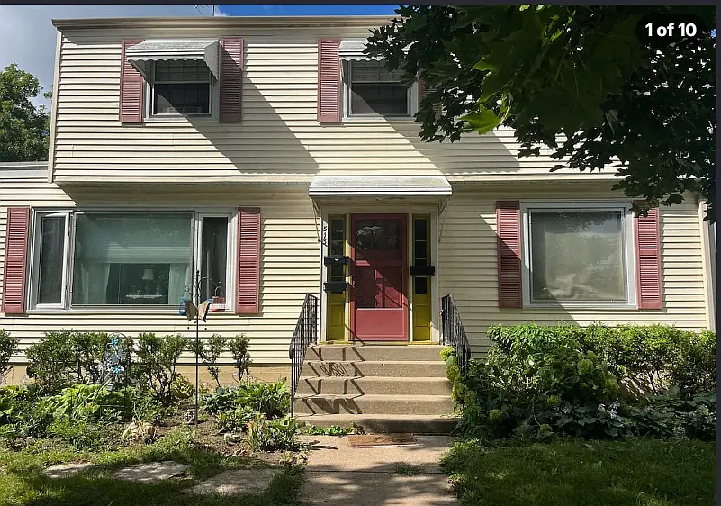 513 Lake St #C