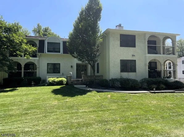 18H Heritage Dr BLDG 18 #H, Chatham Twp., NJ 07928