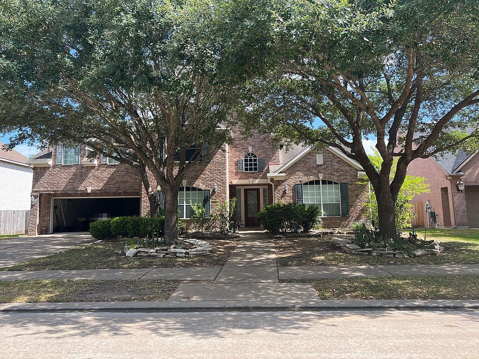 1st image of 15518 Stable Oak Dr