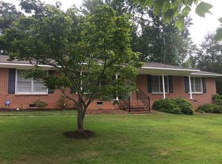 1223 E Samford Ave, Auburn, AL 36830
