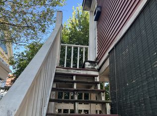 210 W 37th St #C, Savannah, GA 31401