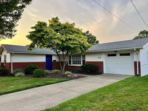 139 Riverview Dr, Marietta, OH 45750