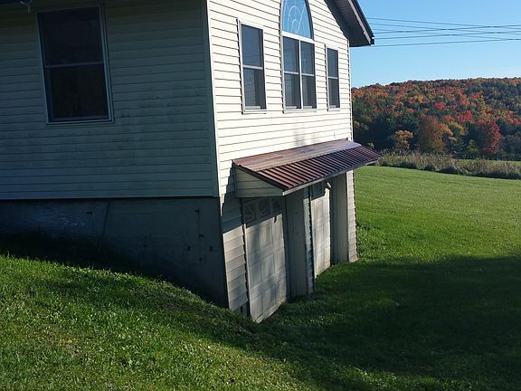 3rd image of 276 County Road 30