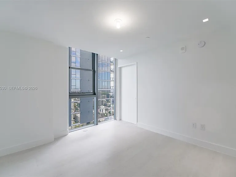 700 NE 24th St #5107 — Photo 26