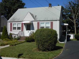 40 Russell Ave, Edison, NJ 08817