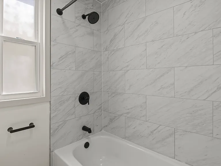 211 Tacoma Ave #1 — Photo 18