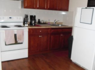 214 N 10th St, Philadelphia, PA 19107