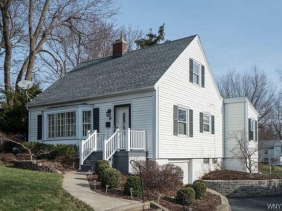 2nd image of 67 Hillcrest Hts
