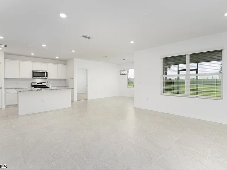 42380 Cascade Dr — Photo 22