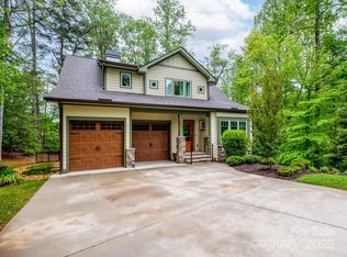 364 Camptown Rd, Brevard, NC 28712