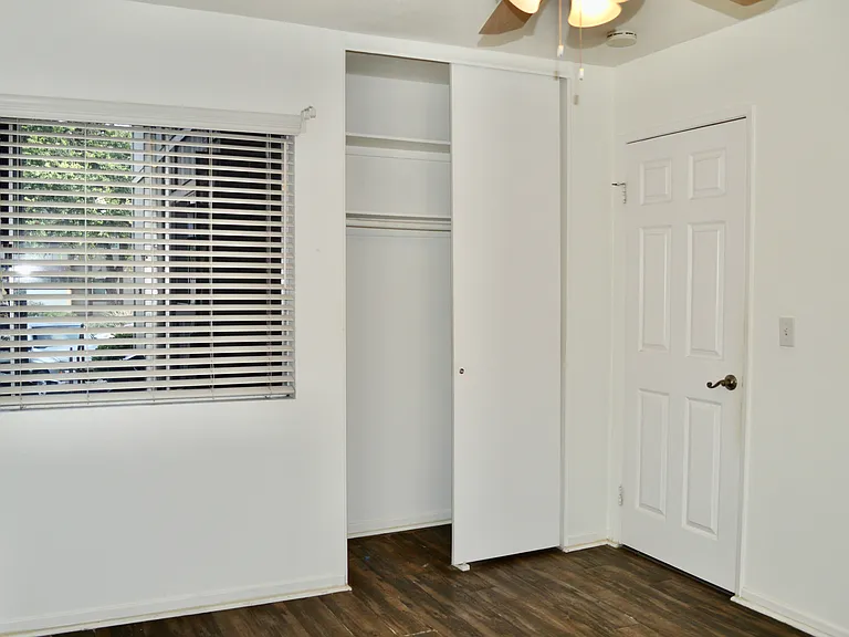 5462 Adobe Falls Rd #7 — Photo 5