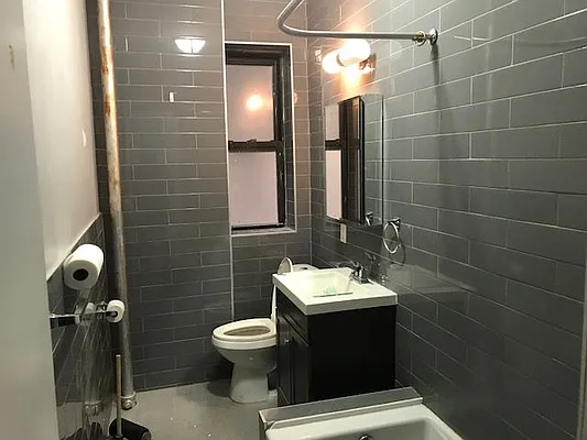 Rented by null | media 16