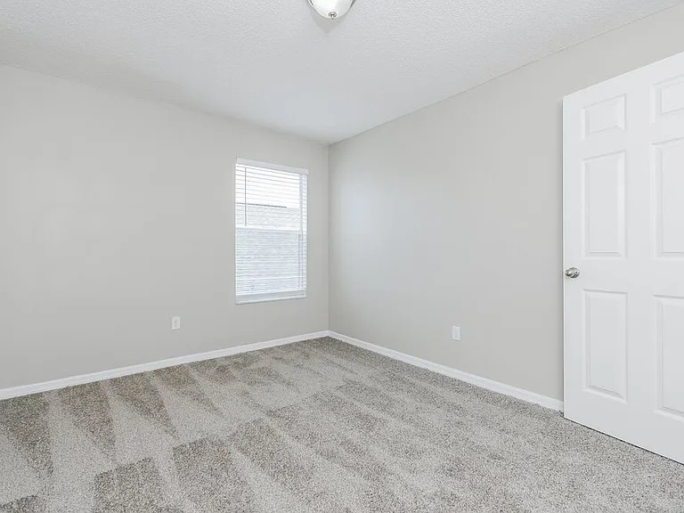 1046 Raining Meadows Ln — Photo 14