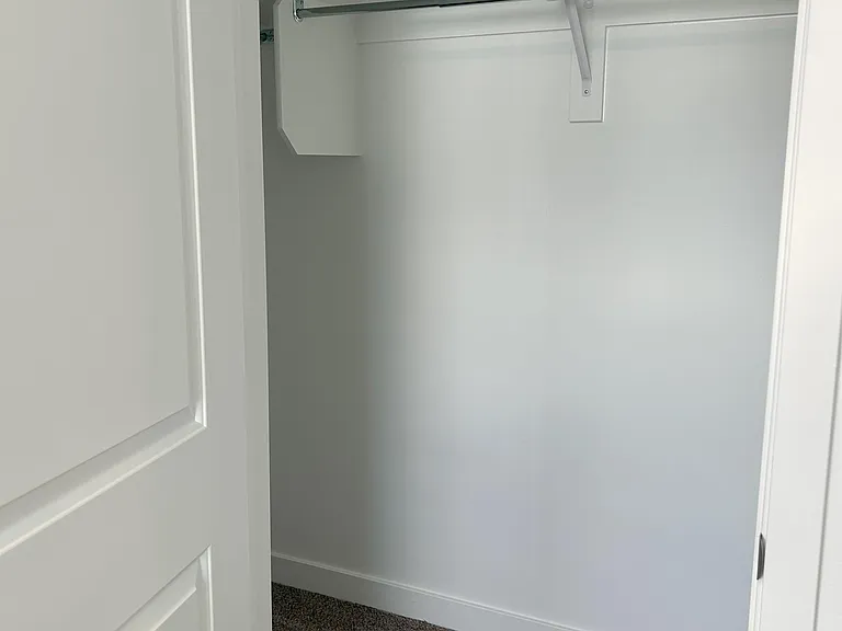 613 N Pear Dr — Photo 24