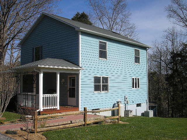 2nd image of 747 Collierstown Rd