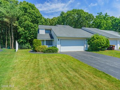 23 Green Meadow Drive, Clifton Park, NY, 12065