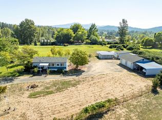 3003 Walnut Ave, Grants Pass, OR 97527