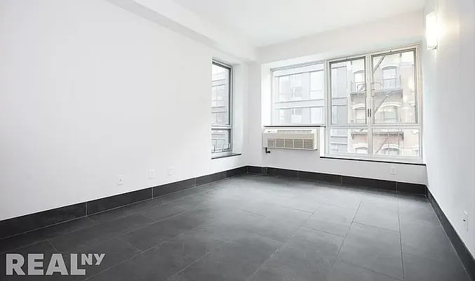 Rented by REAL New York | media 6