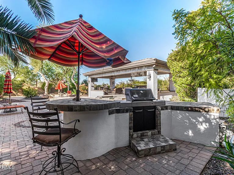 9246 W Molly Ln — Photo 48