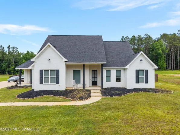 1652 Old Lake Rd, Brandon, MS 39042