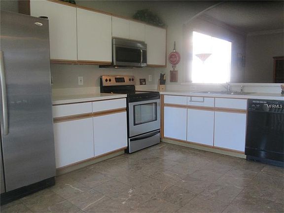 4th image of 8820 Metheny Cir