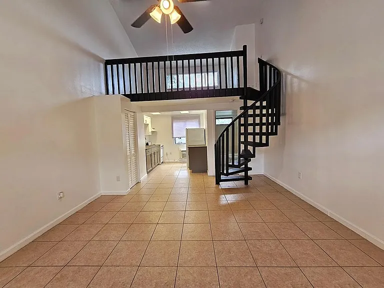2154 Bradford St #226 — Photo 9