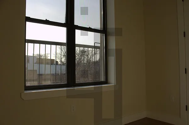 Rented by Loom Group | media 14