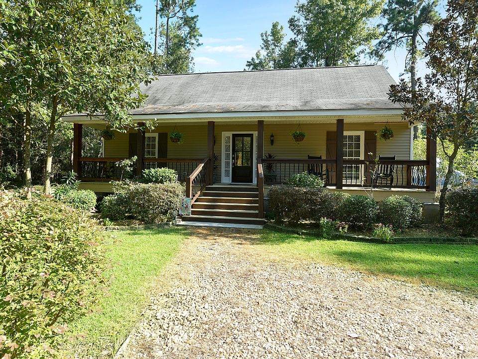 1st image of 18195 Cusachs Dr