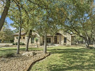 208 Independence Dr, Georgetown, TX 78633
