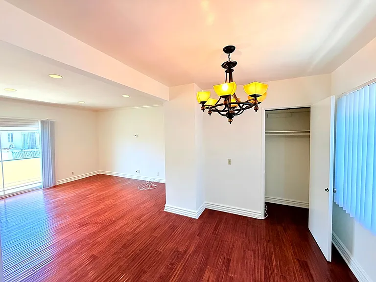 8130 Norton Ave, West Hollywood — Photo 33