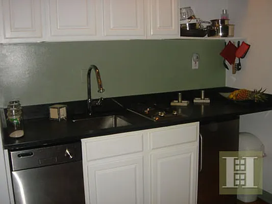 Rented by Halstead Real Estate | media 22