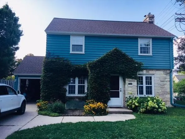 2502 Chamberlain Ave, Madison, WI 53705