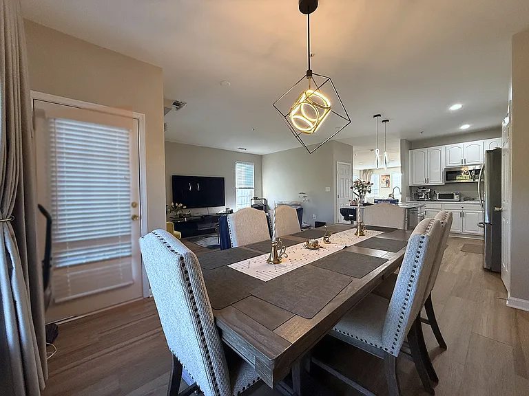 15505 John Diskin Cir — Photo 44