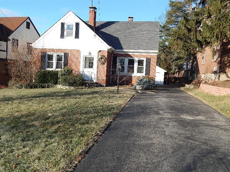 1st image of 5903 Pandora Ave