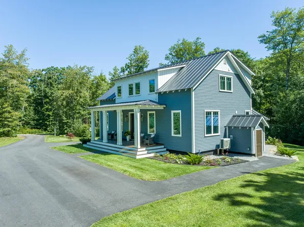 6 Harpswell Harbor Drive, Harpswell, ME 04079