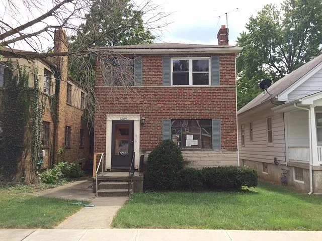 1809 De Armand Ave photo 1