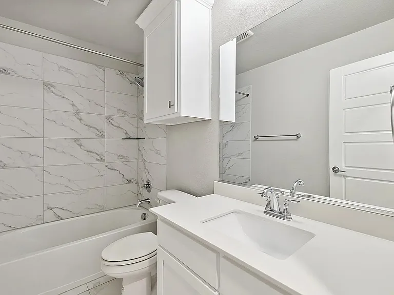 13313 Rembrandt Dr — Photo 26