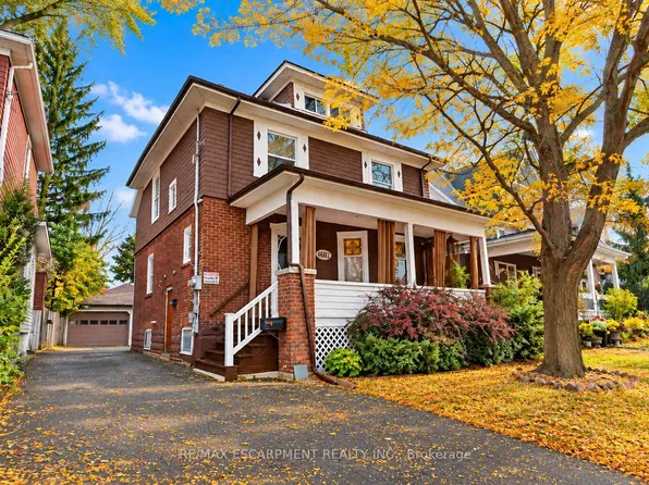 4602 Ryerson Cres #1, Niagara Falls, ON L2E 1E2