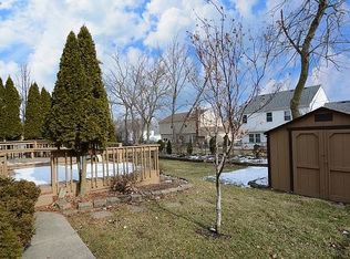 161 Rosedale Ct, Bloomingdale, IL 60108