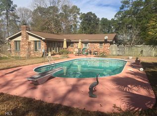 300 Debbie Ln, Statesboro, GA 30461