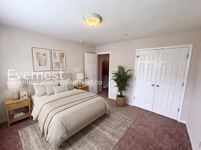 701 Vineland Ct — Photo 4